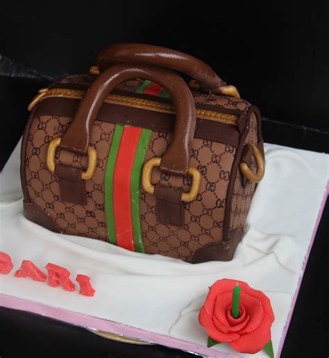 making a gucci bag cake|Gucci cake designs.